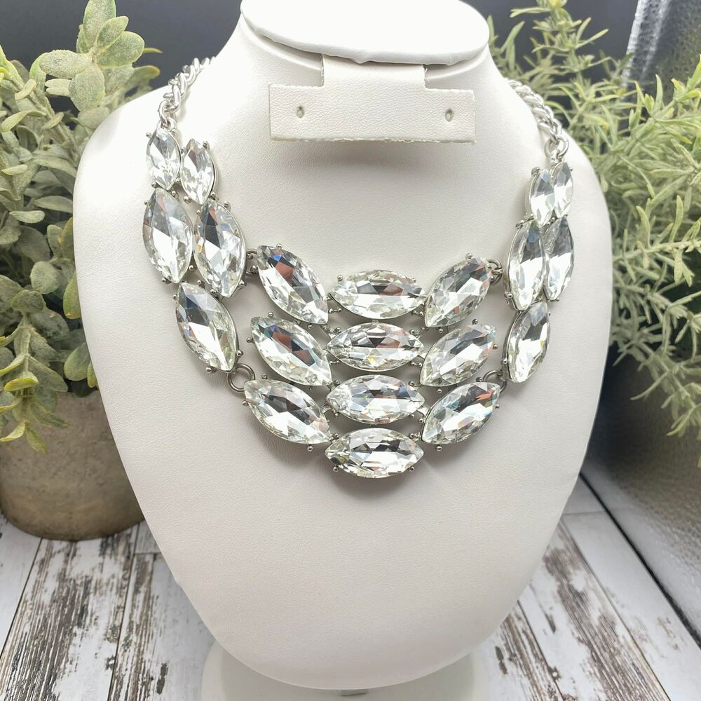 Natasha Crystal Bib Statement Necklace Silver Tone - Picture 3 of 7